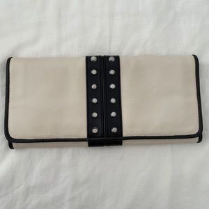 Michael Kors Clutch